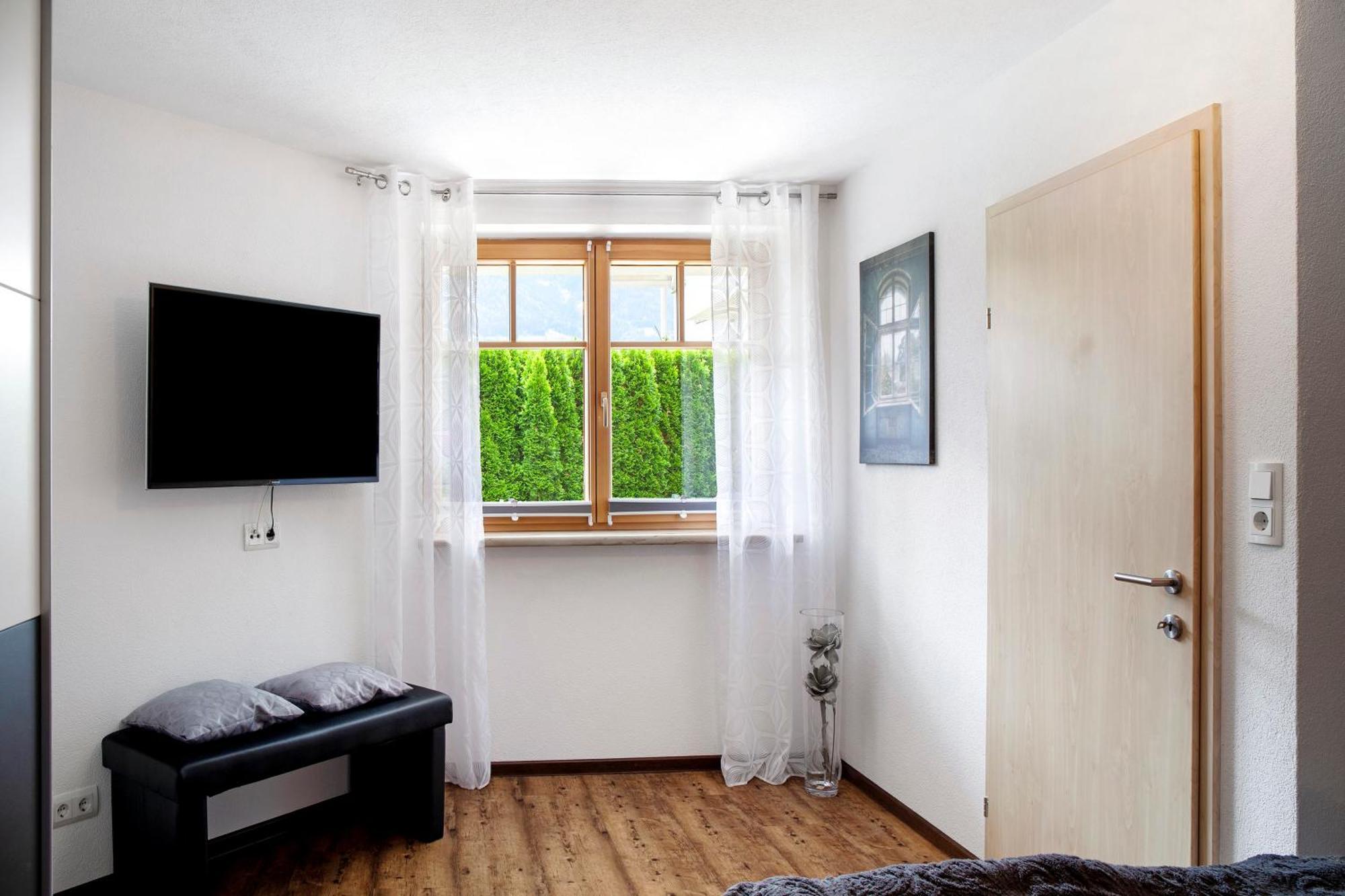 Mosers Ferienwohnung Am Sonnenhang Jenbach Exterior foto